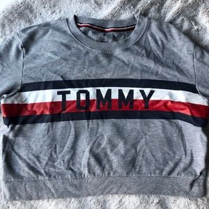 Tommy Hilfiger Cropped Crewneck